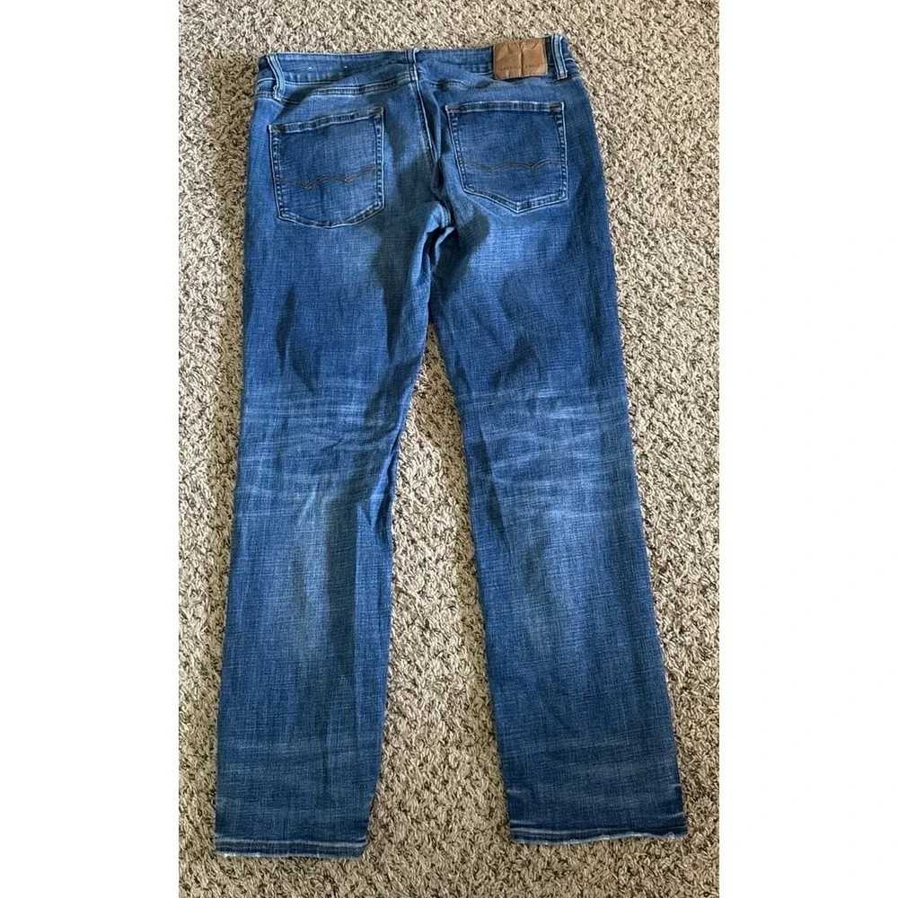 American Eagle Men's Slim Fit Distressed Blue Jeans Size 34x32